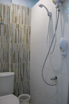 Hotel Capsule Suratthani Surat Thani Exterior photo